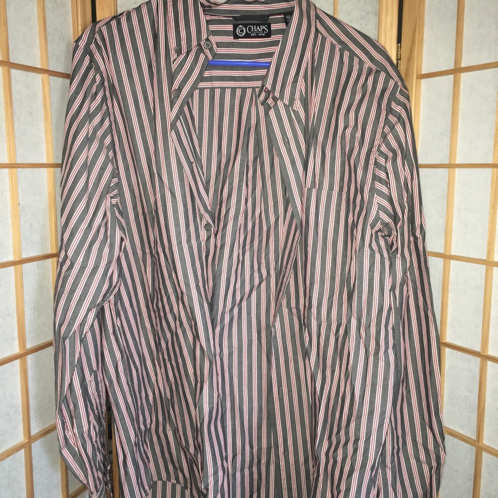 Mens button up collared shirt